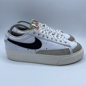 Nike Womens Blazer Low Platform DJ0292-101 White Casual Shoes Sneakers Size 8.5
